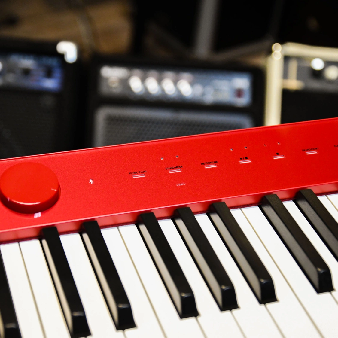 Цифровое пианино Casio Privia PX-S1100 RD